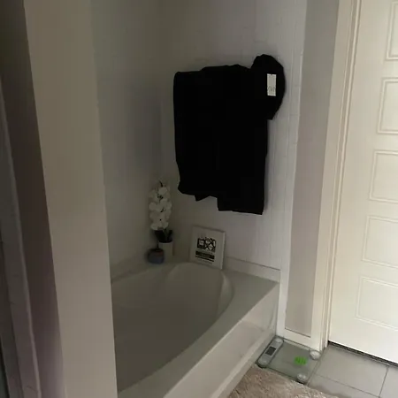 Luxury 2Bedroom Condo